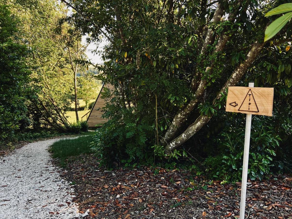 Demeure De La Garenne Bed & Breakfast Montmirail  Ngoại thất bức ảnh
