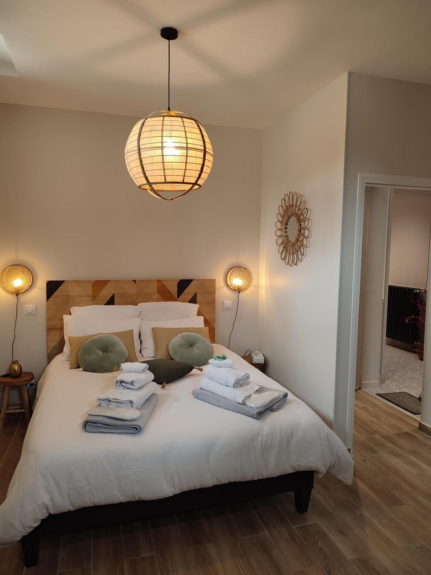 Demeure De La Garenne Bed & Breakfast Montmirail  Ngoại thất bức ảnh